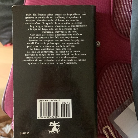 Cien anos de soledad Gabriel Garcia Marquez Spanish Edition paperback - Picture 4 of 5